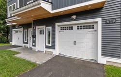 65 Dunstable Rd, Chelmsford, MA 01863