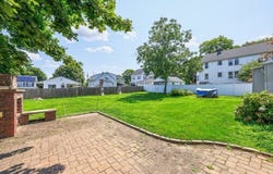 38 Fay Rd, Framingham, MA 01702