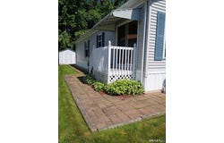 23 Laurel Circle, East Windsor, CT 06088