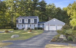44 Pine Island Rd, Hanover, MA 02339