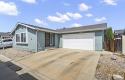 15935 Spring Oaks Rd, El Cajon, CA 92021