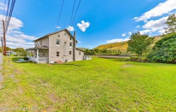 962-964 Mauch Chunk Road, Palmerton, PA 18071