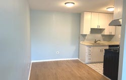 8970 N Parkside Avenue, Des Plaines, IL 60016