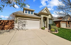 124 Myrtle Creek, Grapevine, TX 76051