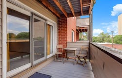 2425 E Franklin Avenue, Minneapolis, MN 55406