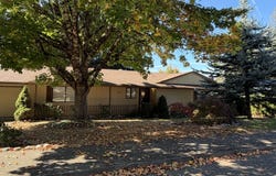 18161 MEINIG Ave, Sandy, OR 97055