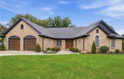 1665 Haley Drive, Washington Twp, OH 45458