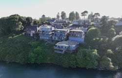 222 DEL NORTE Ln, Brookings, OR 97415