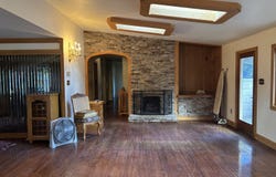 806 Nandy Drive, Kingston, PA 18704