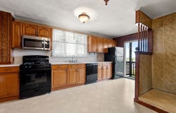 273 Medford St, Somerville, MA 02143