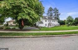 469 RIDGE Lane, SPRINGFIELD, PA 19064