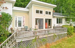 139 Riverside Road, Gardiner, ME 04345