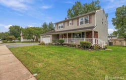 46 Meredith Road, Edison, NJ 08817