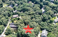 7 Highland Avenue, Oak Bluffs, MA 02557