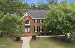 812 Paddington Drive, Greenville, NC 27858