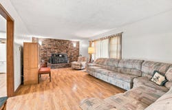 1044 State Highway T, Gainesville, MO 65655