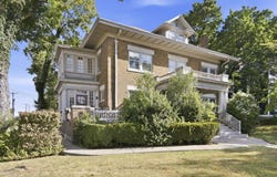 1201 E Walnut Street, Springfield, MO 65802