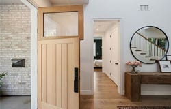 2517 Elm Avenue, Manhattan Beach, CA 90266