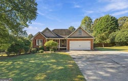 2015 Harfield Court, Bethlehem, GA 30620