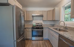 127 S Williams St, Lebanon, OR 97355