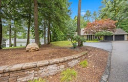 599 Spring Street, Manchester, CT 06040