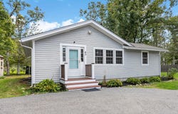 43 Forest Drive, Mashpee, MA 02649