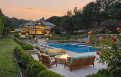 25355 La Loma DR, Los Altos Hills, CA 94022