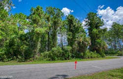 32 Uhl Path, Palm Coast, FL 32164