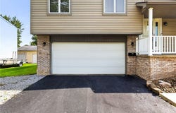 1064 Saul Drive, Hubbard, OH 44425