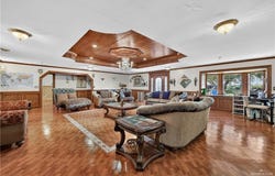 5807 N Mile 4 1/2 W, Weslaco, TX 78599