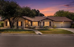 626 SUNHAVEN DR, Windcrest, TX 78239