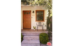 655 Angelus Pl, Venice, CA 90291