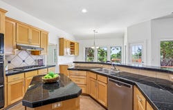 404 Saddlehorn Dr, Dripping Springs, TX 78620
