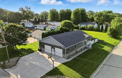 127 Doyle Avenue, Evansdale, IA 50707