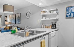 200 Golf View Drive, Branson, MO 65616