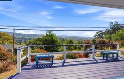 8019 Sterling Dr, Oakland, CA 94605
