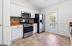 6085 Winston Trace, Mcdonough, GA 30252