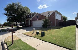 2011 New Braunfels, Forney, TX 75126