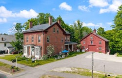 40 Main Street, Limerick, ME 04048