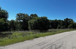 N Sandpiper Drive, Weatherford, TX 76088