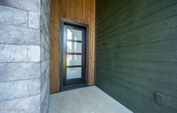 974 E STEEPLE CHASE Rd, Hayden, ID 83835