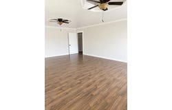 1103 NW 7th St, Andrews, TX 79714
