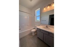 412 W Escalon Avenue, Clovis, CA 93612