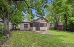 1808 W 20th Street, Joplin, MO 64804