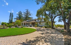 1142 Moore RD, WOODSIDE, CA 94062