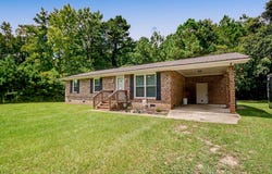 1057 Cohen Dr., Hemingway, SC 29554