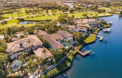 107 Schooner Lane, Jupiter, FL 33477