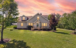 3230 E Wallings Road, Broadview Heights, OH 44147