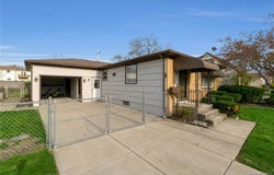 33 Marrano Drive, Depew, NY 14043