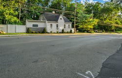 864 Fort Salonga Road, Northport, NY 11768